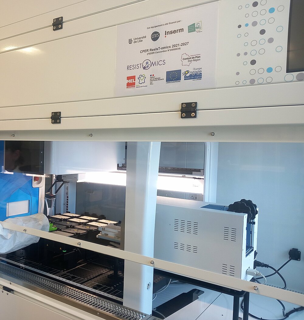 Photo de la plateforme de nanodistribution automatisée Biomek-ECHO